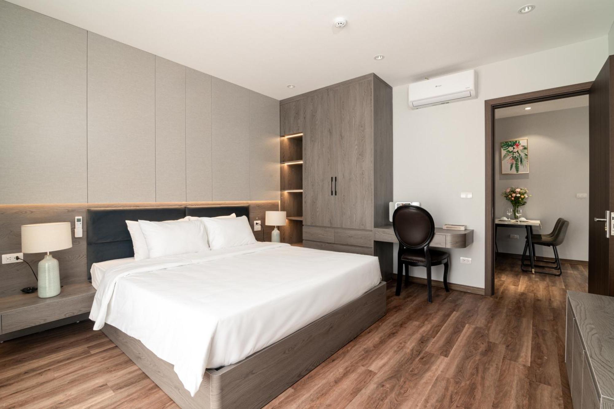 Luxe Paradise Suites Hotel To Ngoc Van ハノイ市 エクステリア 写真
