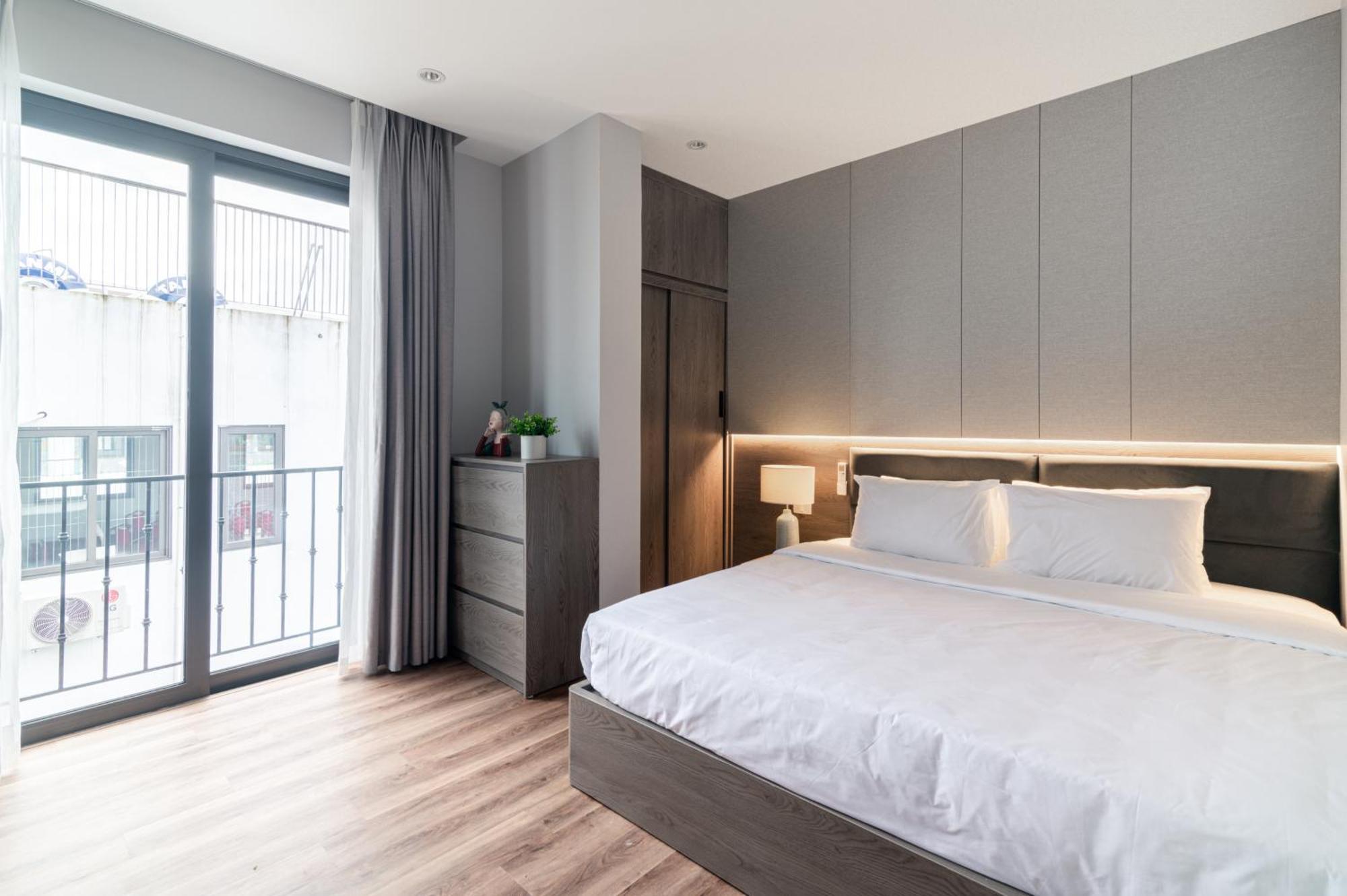 Luxe Paradise Suites Hotel To Ngoc Van ハノイ市 エクステリア 写真