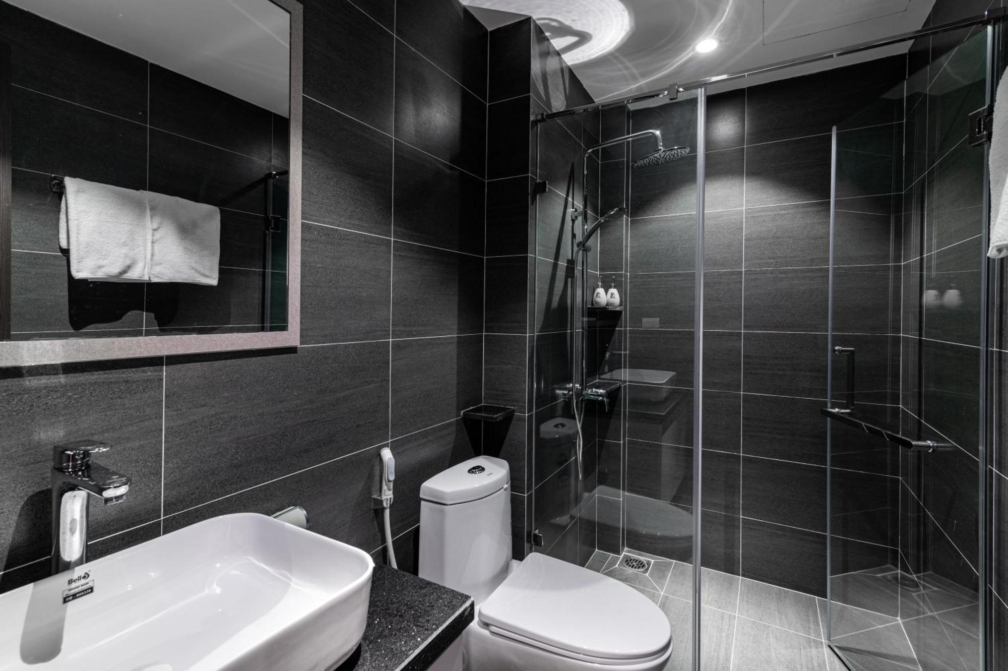 Luxe Paradise Suites Hotel To Ngoc Van ハノイ市 エクステリア 写真