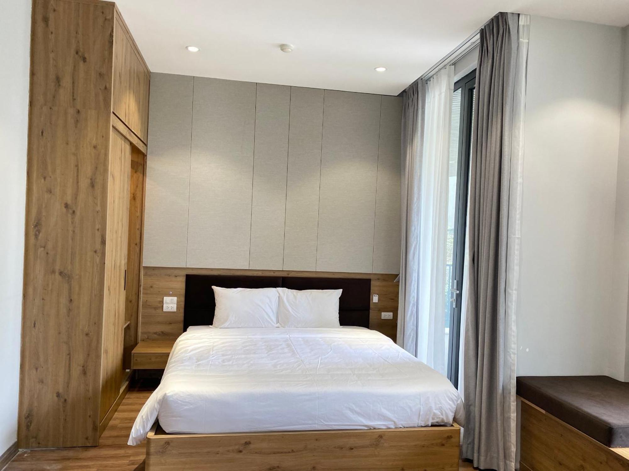 Luxe Paradise Suites Hotel To Ngoc Van ハノイ市 エクステリア 写真