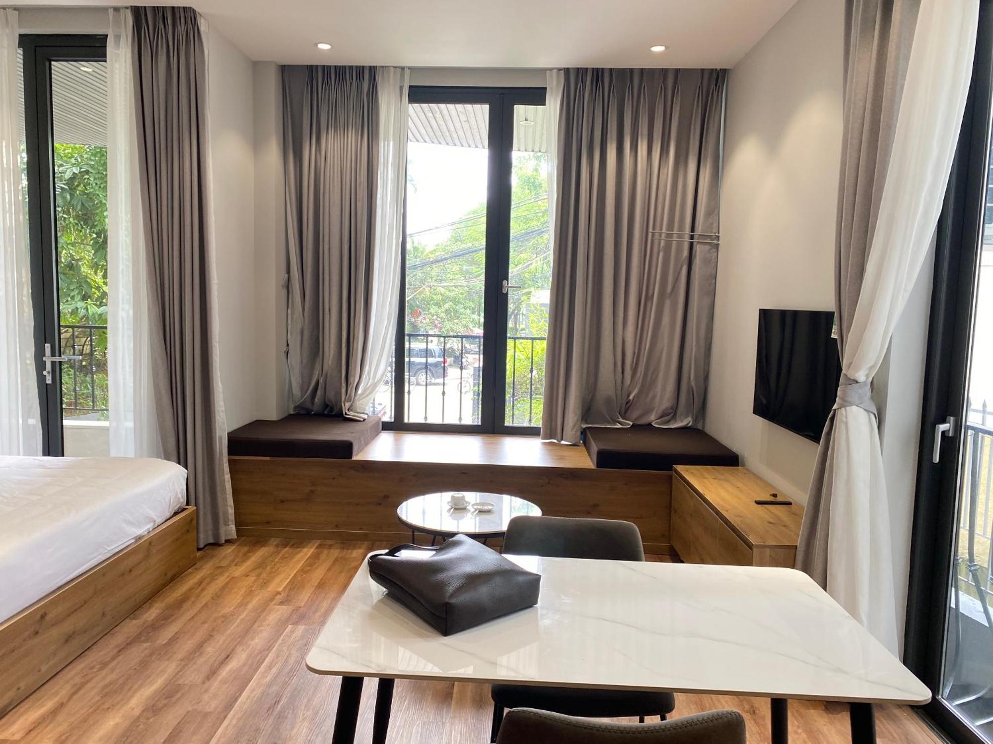 Luxe Paradise Suites Hotel To Ngoc Van ハノイ市 エクステリア 写真
