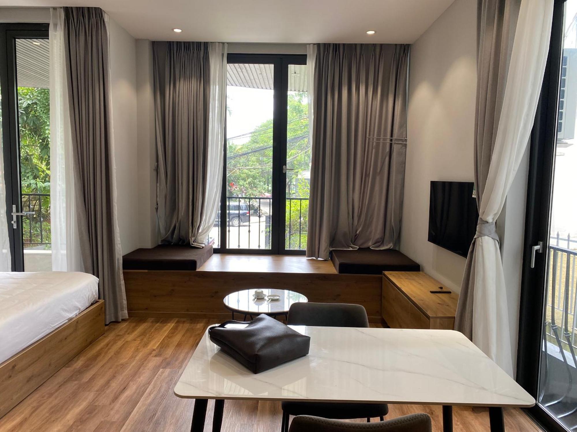Luxe Paradise Suites Hotel To Ngoc Van ハノイ市 エクステリア 写真