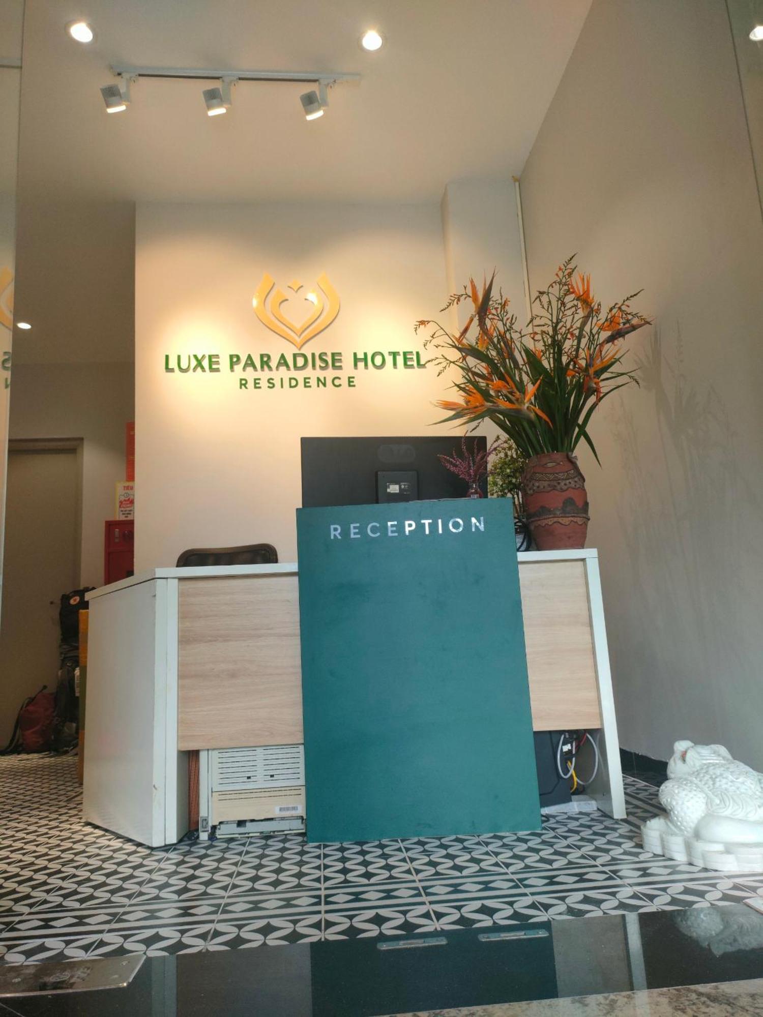 Luxe Paradise Suites Hotel To Ngoc Van ハノイ市 エクステリア 写真